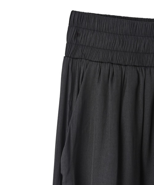marjour（マージュール）の「SLEEK HAREM PANTS（その他パンツ・レディース・ブラック・M）」の15枚目の写真