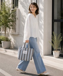 Leaflets（リーフレッツ）の「【 Leaflets / リーフレッツ 】LAURIER 保冷ランチトート　Lサイズ　ECI（トートバッグ）」
