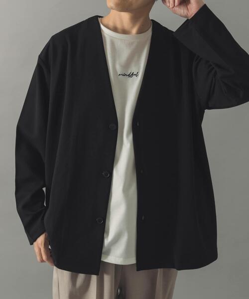ITEMS URBANRESEARCH（アイテムズ アーバンリサーチ）の「『イージーケア』UVカッドライタッチカーディガン+刺繍Tシャツセット（カーディガン/ボレロ・メンズ・チャコールグレー/オレンジ系その他/ブラック/ネイビー・LARGE/MEDIUM）」の2枚目の写真