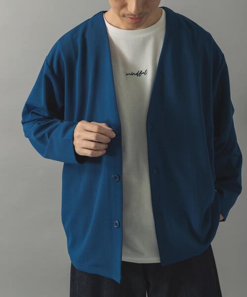 ITEMS URBANRESEARCH（アイテムズ アーバンリサーチ）の「『イージーケア』UVカッドライタッチカーディガン+刺繍Tシャツセット（カーディガン/ボレロ・メンズ・チャコールグレー/オレンジ系その他/ブラック/ネイビー・LARGE/MEDIUM）」の5枚目の写真