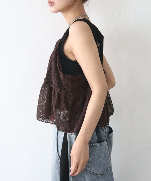 CECIL McBEE(セシルマクビー)の「【CECIL McBEE】クロシェ風フリルビスチェxタンクトップSET(Tシャツ/カットソー・レディース・ブラウン/オフホワイト・LARGE/MEDIUM)」の4枚目の写真