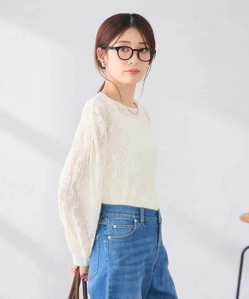 a.v.v(アーヴェヴェ)の「シアーフラワージャガードトップス(Tシャツ/カットソー・レディース・アイボリー/ブラック・40/38)」の4枚目の写真