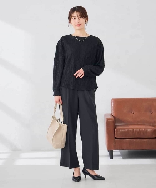 a.v.v(アーヴェヴェ)の「シアーフラワージャガードトップス(Tシャツ/カットソー・レディース・アイボリー/ブラック・40/38)」の13枚目の写真