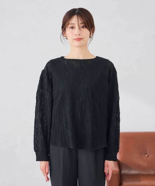 a.v.v(アーヴェヴェ)の「シアーフラワージャガードトップス(Tシャツ/カットソー・レディース・アイボリー/ブラック・40/38)」の17枚目の写真