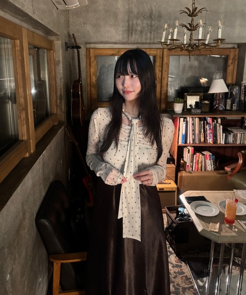 mellowneon(メロウネオン)の「マルチウェイリボンタイドットシアートップス(Tシャツ/カットソー・レディース・アイボリー・FREE)」の11枚目の写真