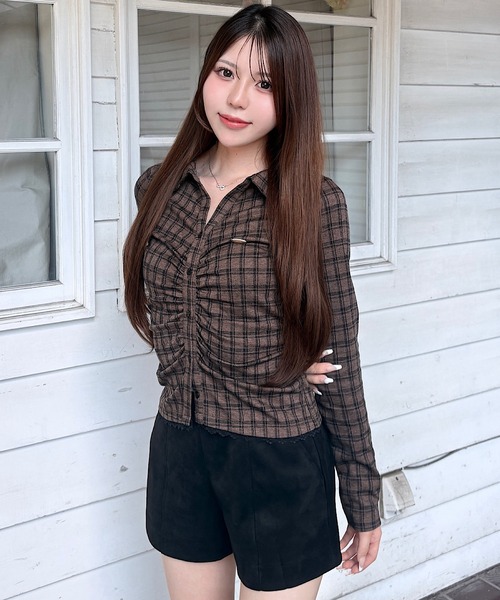 NOMAE(ノーマエ)の「シャーリングカットシャツ(Tシャツ/カットソー・レディース・ブラック/グレー/ブラウン系その他/ベージュ系その他・FREE)」の4枚目の写真