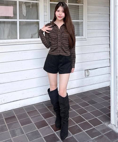 NOMAE(ノーマエ)の「シャーリングカットシャツ(Tシャツ/カットソー・レディース・ブラック/グレー/ブラウン系その他/ベージュ系その他・FREE)」の11枚目の写真