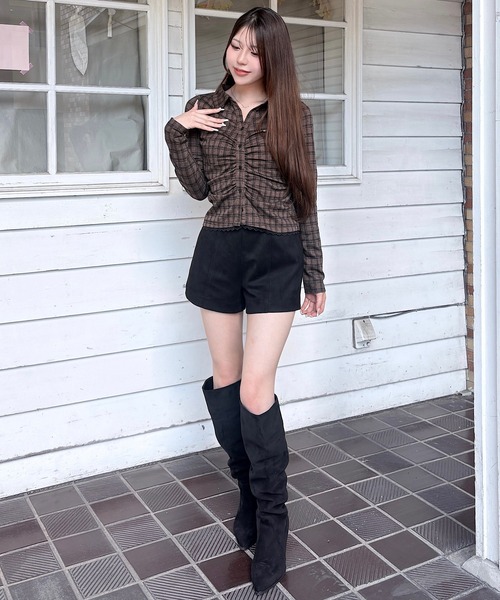 NOMAE(ノーマエ)の「シャーリングカットシャツ(Tシャツ/カットソー・レディース・ブラック/グレー/ブラウン系その他/ベージュ系その他・FREE)」の13枚目の写真