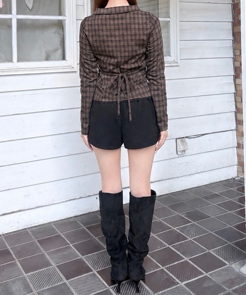 NOMAE(ノーマエ)の「シャーリングカットシャツ(Tシャツ/カットソー・レディース・ブラック/グレー/ブラウン系その他/ベージュ系その他・FREE)」の16枚目の写真