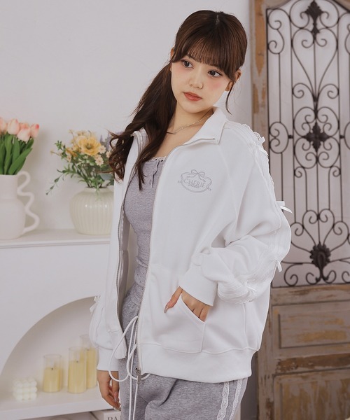 Anely(アネリー)の「スタンドカラー リボン 配色ライン ジップアップ ジャケット(パーカー・レディース・ネイビー/ホワイト/アイボリー・FREE)」の7枚目の写真