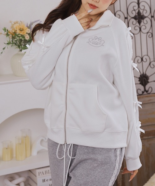 Anely(アネリー)の「スタンドカラー リボン 配色ライン ジップアップ ジャケット(パーカー・レディース・ネイビー/ホワイト/アイボリー・FREE)」の15枚目の写真