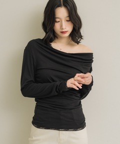 セール】【2026SS新作】OFF SHOULDER TUCK TOPS オフショルダー タック