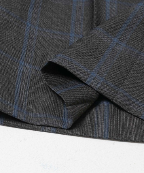 URBAN RESEARCH(アーバンリサーチ)の「TW CHECK SEMI FLARE PANTS(スラックス・メンズ・チャコールグレー/ブラック・LARGE/MEDIUM)」の8枚目の写真