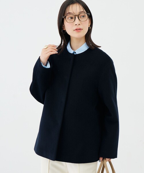 NOLLEY’S Sophi(ノーリーズソフィ)の「アンゴラビーバーノーカラーショートコート(ノーカラーコート・レディース・ネイビー/ライトグレー・38/36)」の10枚目の写真