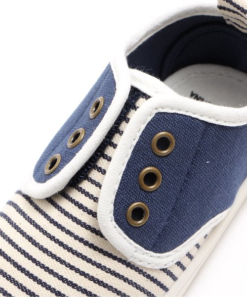 apres les cours（アプレレクール）の「ボーダー＆プレーンスニーカー（ベビー）（スニーカー・キッズ・ブルー/オフホワイト/ブラック/レッド・15 /13/14）」の14枚目の写真