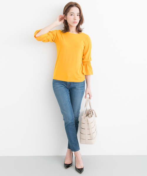 URBAN RESEARCH（アーバンリサーチ）の「 UR 袖タックフレアカットソー（Tシャツ/カットソー・レディース・グレー/ラベンダー/イエロー/オフホワイト・FREE）」の5枚目の写真