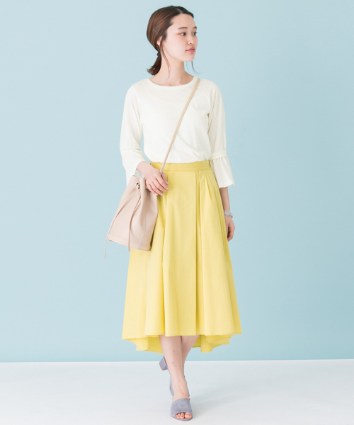 URBAN RESEARCH（アーバンリサーチ）の「 UR 袖タックフレアカットソー（Tシャツ/カットソー・レディース・グレー/ラベンダー/イエロー/オフホワイト・FREE）」の17枚目の写真