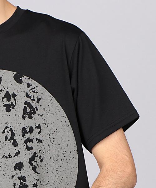DESCENTE(デサント)の「DESCENTE BLANC×VILLAGE(デサントブラン×ヴィレッジ) RUNNING TEE ◆(Tシャツ/カットソー・メンズ・ホワイト/ブラック・MEDIUM/LARGE/SMALL)」の12枚目の写真