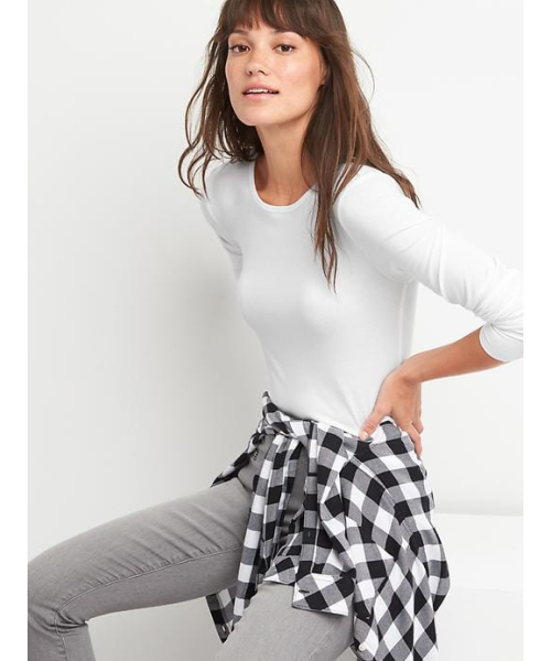 GAP(ギャップ)の「Gap フェザーウェイト クルーネックTシャツ(Tシャツ/カットソー・レディース・ホワイト/ブラック/ダークブルー/ベビーピンク/ヘザーグレー/ダークグレー・XXS/S/XS/L/M)」の1枚目の写真