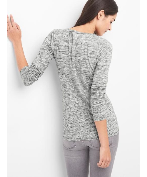 GAP(ギャップ)の「Gap フェザーウェイト クルーネックTシャツ(Tシャツ/カットソー・レディース・ホワイト/ブラック/ダークブルー/ベビーピンク/ヘザーグレー/ダークグレー・XXS/S/XS/L/M)」の10枚目の写真