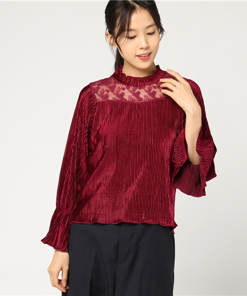 OLIVE des OLIVE（オリーブデオリーブ）の「・【OLIVE des OLIVE】レース切替ベロアプルオーバー（Tシャツ/カットソー・レディース・ブラック/ベージュ/グリーン/ボルドー・FREE）」の4枚目の写真