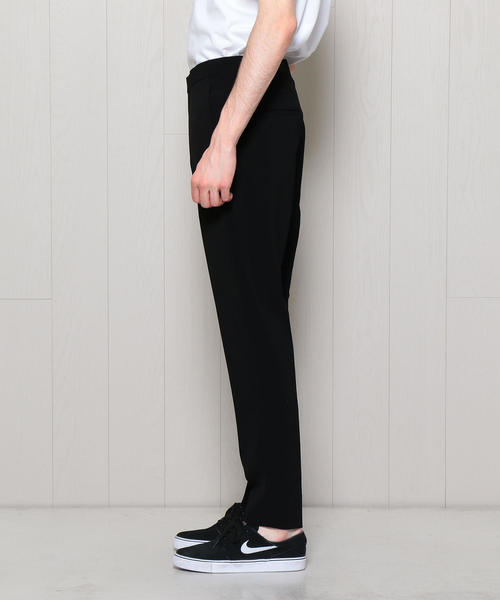 H BEAUTY&YOUTH UNITED ARROWS（エイチビューティーアンドユース