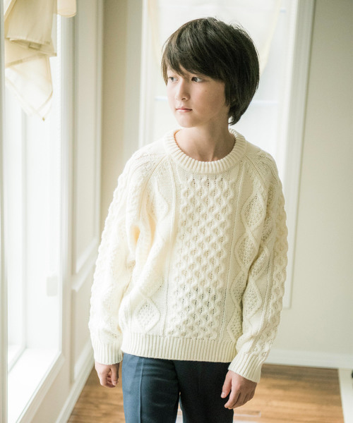 Catherine Cottage（キャサリンコテージ）の「フィッシャーマンニット（ニット/セーター・キッズ・ブラック/エンジ/ネイビー/チャコールグレー/グレー/グリーン/アイボリー/スモークピンク・100/110/120/130/140）」の2枚目の写真