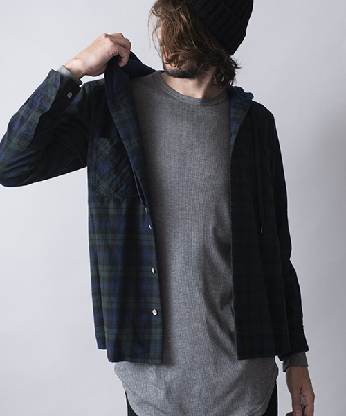 NO ID.（ノーアイディ）の「ms3616-フード付きネルチェックＳＨ シャツ（シャツ/ブラウス・メンズ・キャメル/グレー/ネイビー・1/2）」の6枚目の写真