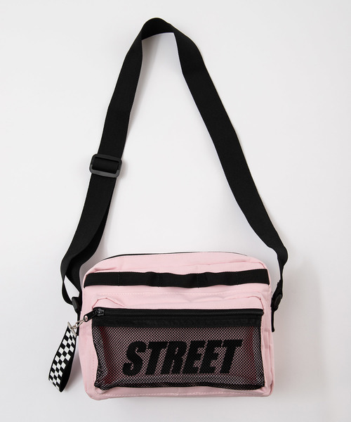 WEGO（ウィゴー）の「WEGO/メッシュポケットSTREETショルダーバッグ（ショルダーバッグ・レディース・ブラック/ピンク/その他1/ホワイト/グリーン系その他/ライトパープル・FREE）」の17枚目の写真