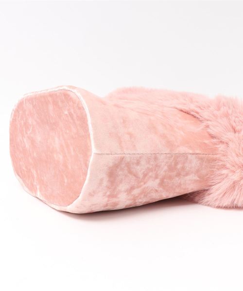 natural couture（ナチュラルクチュール）の「ベロア×ファートート（トートバッグ・レディース・ピンク/モカ/グレイッシュベージュ・FREE）」の5枚目の写真