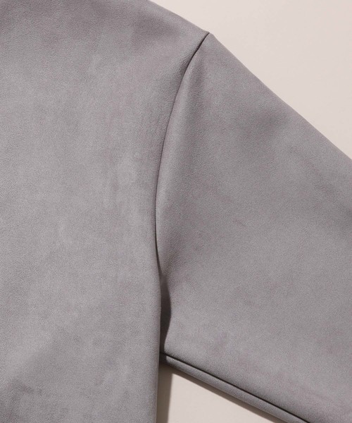 ADAM ET ROPE'(アダムエロペ)の「スウエードダンボール プルオーバー(Tシャツ/カットソー・メンズ・ブラック/グレー系その他・LL/M/L)」の7枚目の写真