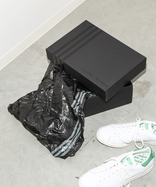 RAF SIMONS（ラフシモンズ）の「RAF SIMONS STAN SMITH（スニーカー・メンズ・ホワイト系その他/ホワイト×グリーン/オレンジ・8.5/10/7.5/6/8/9/7/5/5.5/10.5/6.5/9.5）」の18枚目の写真