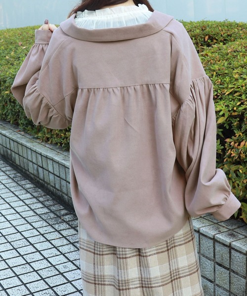 PairPair（ペアペア）の「スモークカラー袖ボリュームブラウス（シャツ/ブラウス・レディース・ライトグリーン/アイボリー/その他/モカ・FREE）」の6枚目の写真