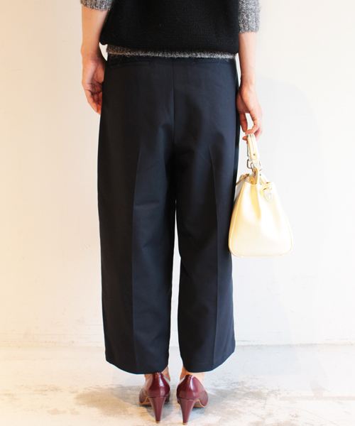 BEAUTY&YOUTH UNITED ARROWS（ビューティーアンドユースユナイテッドアローズ）の「by ※∵ダブルクロスワイドパンツ◆（その他パンツ・レディース・グレー/ネイビー/オレンジ系その他/ベージュ/オフホワイト・LARGE/SMALL/MEDIUM）」の19枚目の写真