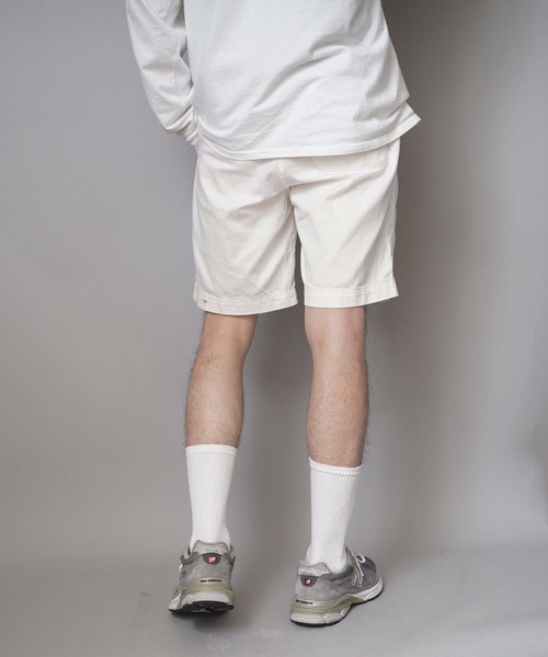 Champion（チャンピオン）の「【CHAMPION/チャンピオン】リアルな古着の表情を追求したガーメントウォッシュ加工 膝丈 ブランドロゴ入り ツイルショーツ Ｃ３－Ｈ５１８（その他パンツ・メンズ・ブラック/ベージュ/ネイビー/カーキ/ホワイト・MEDIUM/LARGE/X-LARGE）」の17枚目の写真