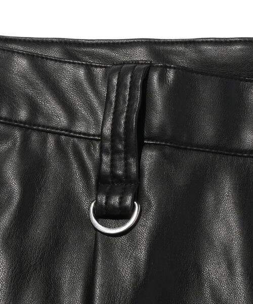 MONKEY TIME（モンキータイム）の「＜monkey time＞ FAKE LTHR WIDE SHORT/ショートパンツ（その他パンツ・メンズ・ブラック・LARGE/SMALL/MEDIUM）」の11枚目の写真