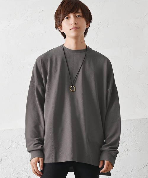 MinoriTY（マイノリティ）の「メンズ長袖梨地素材スーパービッグシルエットドルマンスリーブトレーナー（Tシャツ/カットソー・メンズ・カーキ/ブラック/アイボリー/グレー系その他・L/M）」の3枚目の写真