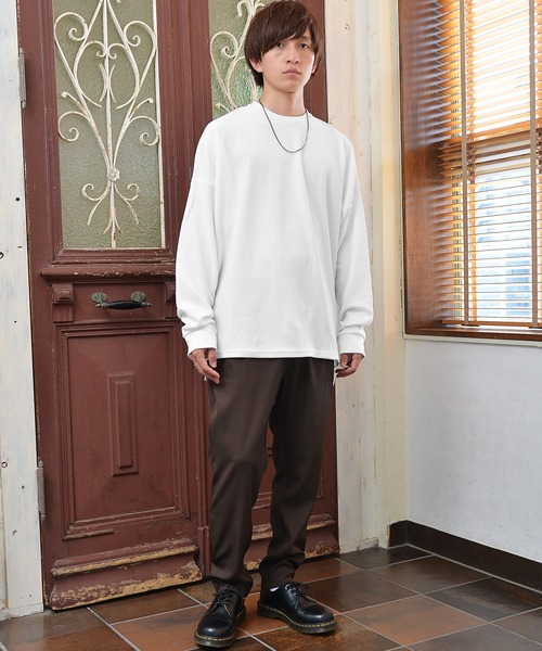 MinoriTY（マイノリティ）の「メンズ長袖梨地素材スーパービッグシルエットドルマンスリーブトレーナー（Tシャツ/カットソー・メンズ・カーキ/ブラック/アイボリー/グレー系その他・L/M）」の6枚目の写真