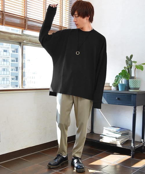 MinoriTY（マイノリティ）の「メンズ長袖梨地素材スーパービッグシルエットドルマンスリーブトレーナー（Tシャツ/カットソー・メンズ・カーキ/ブラック/アイボリー/グレー系その他・L/M）」の9枚目の写真