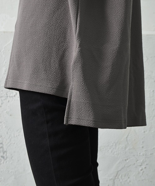 MinoriTY（マイノリティ）の「メンズ長袖梨地素材スーパービッグシルエットドルマンスリーブトレーナー（Tシャツ/カットソー・メンズ・カーキ/ブラック/アイボリー/グレー系その他・L/M）」の14枚目の写真