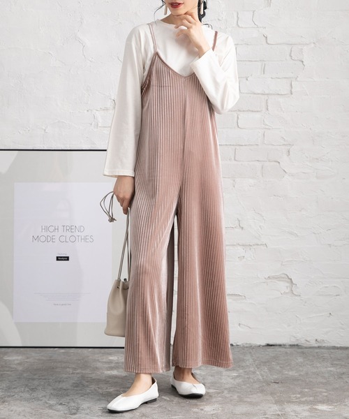Newlyme(ニューリーミー)の「インナーSETベロアストライプサロペット(その他パンツ・レディース・ブラック/ベージュ/ブラウン/ピンク・MEDIUM/LARGE)」の4枚目の写真