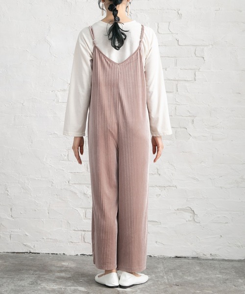 Newlyme(ニューリーミー)の「インナーSETベロアストライプサロペット(その他パンツ・レディース・ブラック/ベージュ/ブラウン/ピンク・MEDIUM/LARGE)」の7枚目の写真