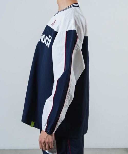 le coq sportif（ルコックスポルティフ）の「∴WEGO/別注le coq sportifナイロンプルオーバー（スウェット・メンズ・ネイビー・MEDIUM/LARGE）」の10枚目の写真