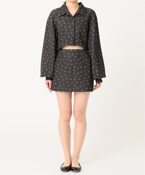 Charles Chaton（シャルルシャトン）の「チェリーフラワーシャツ（シャツ/ブラウス・レディース・ブラック/ホワイト・FREE）」の18枚目の写真