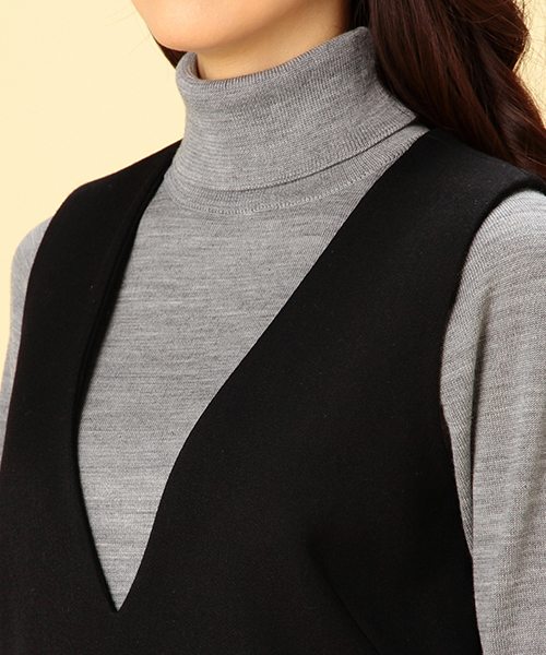 Demi-Luxe BEAMS（デミルクス ビームス）の「Demi-Luxe BEAMS / Vネック ノースリーブワンピース（ワンピース・レディース・ベージュ/ブラック・36/38）」の7枚目の写真