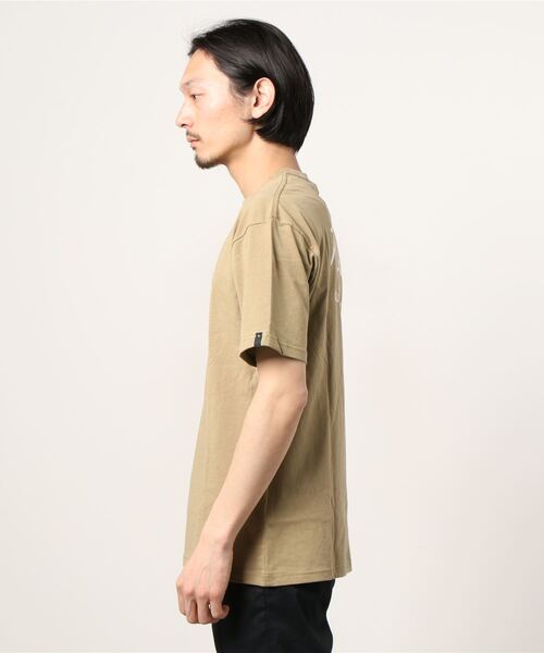 rip curl(リップカール)の「【RIP CURL リップカール】バックプリント半袖Tシャツ / ユニセックス(Tシャツ/カットソー・メンズ・ベージュ/ブラウン/ホワイト系その他2・MEDIUM/LARGE)」の4枚目の写真