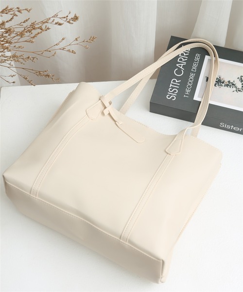 LA VORAGINE（ラ ヴォラジネ）の「スクエアトートバッグ（トートバッグ・レディース・アイボリー/ベージュ/ブラック/ブラウン・FREE）」の22枚目の写真