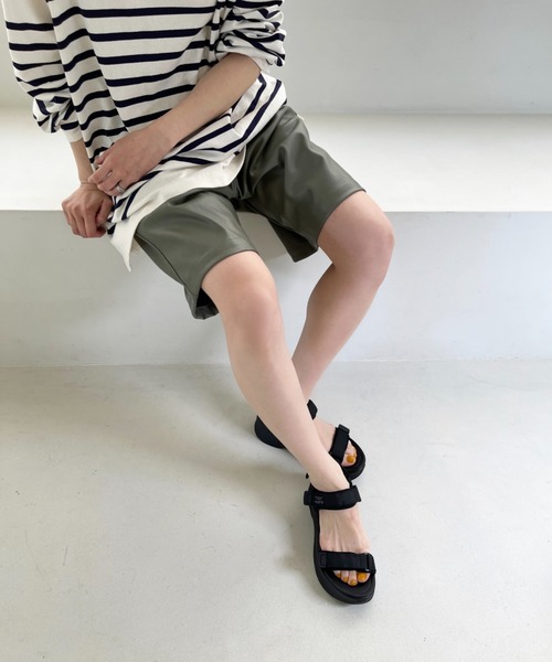 ORiental TRaffic(オリエンタルトラフィック)の「ORTR オーアールティーアール 厚底ベルクロスポーツサンダル 3206(サンダル・レディース・ブラック/ベージュ/グレー・LL/S/M/L)」の14枚目の写真