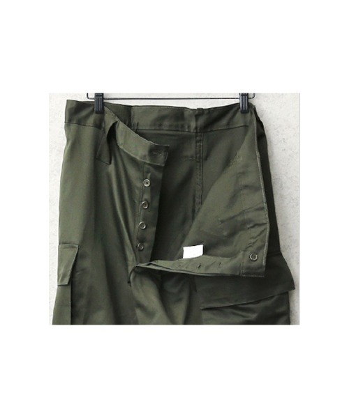 MILITARY（ミリタリー）の「実物 新品 デッドストック ポルトガル軍 パラシュートカーゴパンツ（カーゴパンツ・メンズ・ダークオリーブ・46/52/48/44）」の17枚目の写真