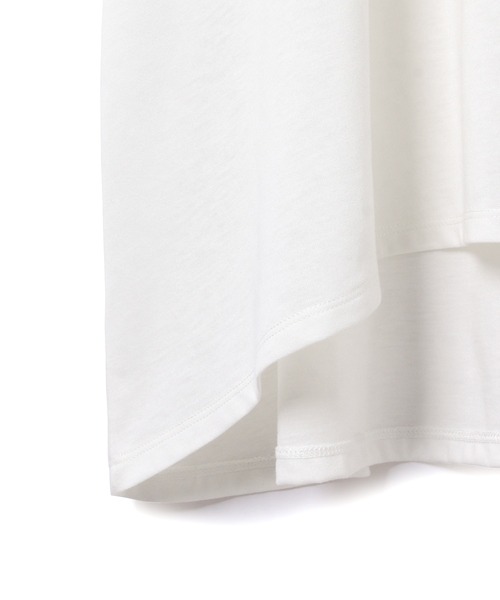 ADAM ET ROPE'（アダムエロペ）の「オープンショルダースリットTシャツ（Tシャツ/カットソー・レディース・ホワイト/ブラック/ベージュ/ピンク・FREE）」の14枚目の写真